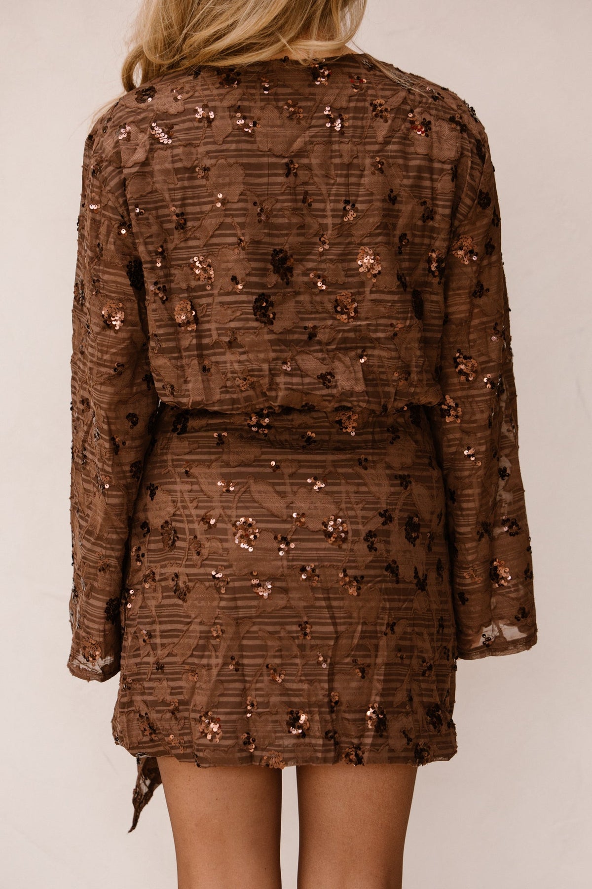 Ashley pailletten jurk bruin - Bij Keesje - Bij Keesje