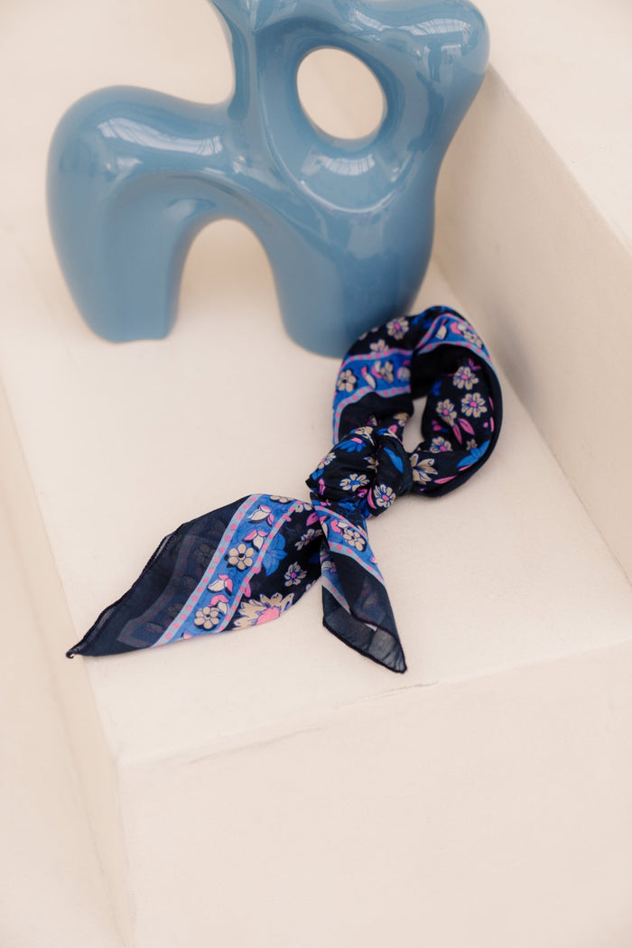 Astrid sjaal flower darkblue - Bij Keesje - Bij Keesje - Sjaal