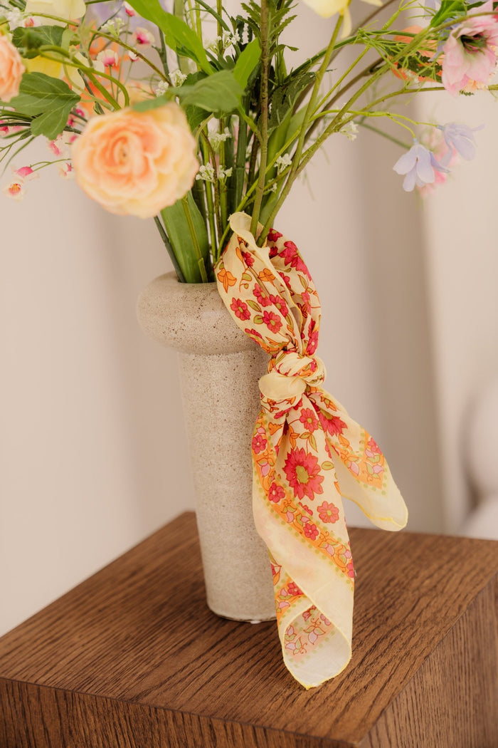 Astrid sjaal flower yellow/orange - Bij Keesje - Bij Keesje - Sjaal