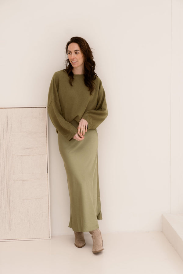 Bente oversized sweater olive - Bij Keesje - Bij Keesje