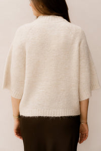 Benuta Fluffy Knit Cardigan Off White - Bij Keesje - Neo Noir