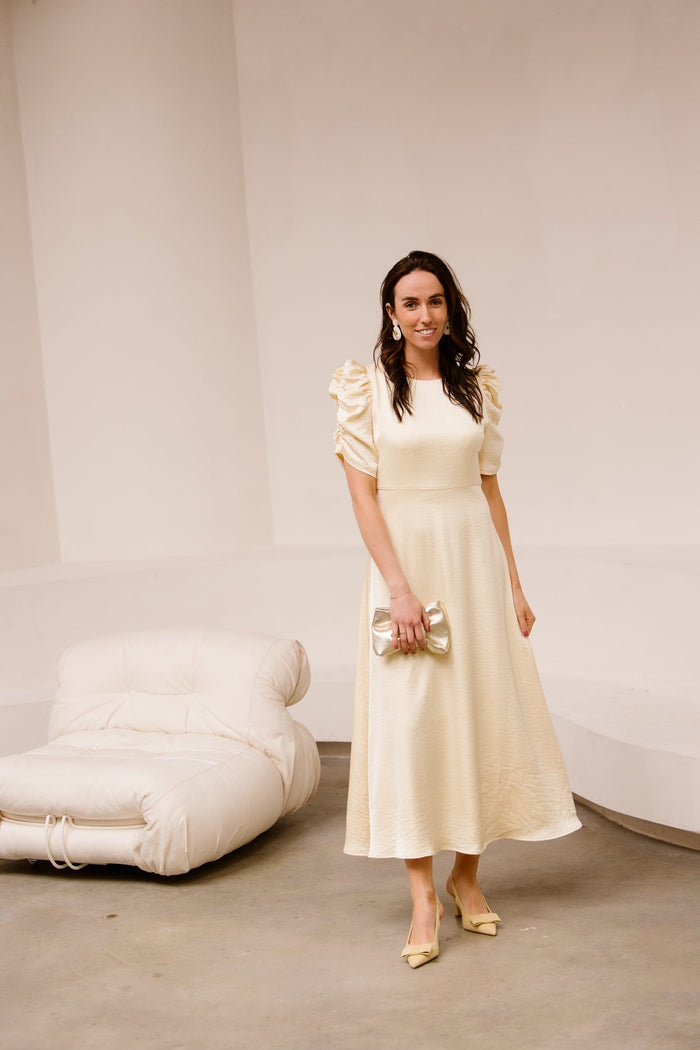 Benuti solid dress light yellow - Bij Keesje - Neo Noir - Jurk