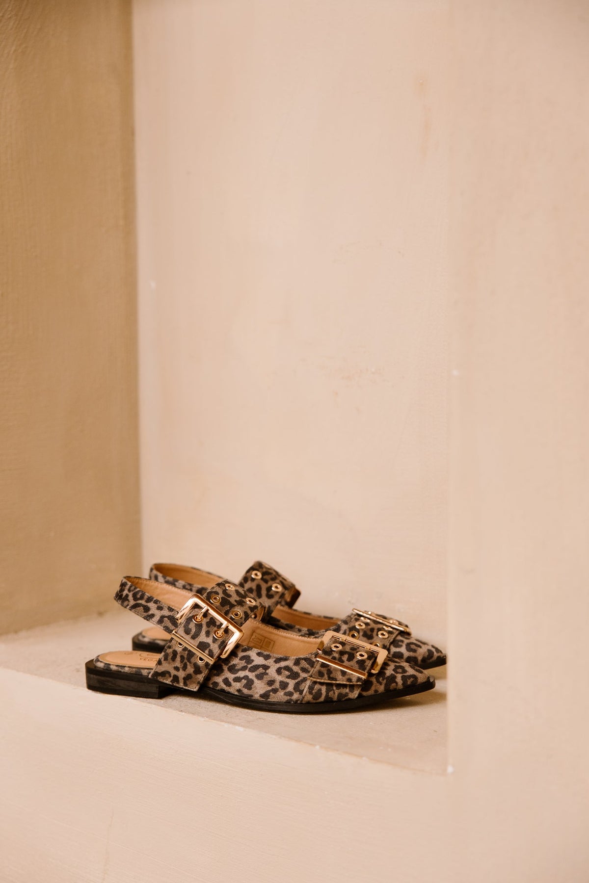 Birmingham slingback met gesp leopard - Bij Keesje - Shoecolate - Schoenen