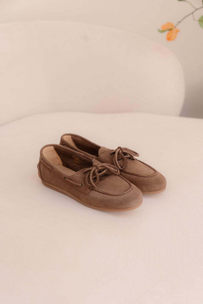 Blaricum bootschoenen suède dk. taupe - Bij Keesje - Shoecolate - Schoenen