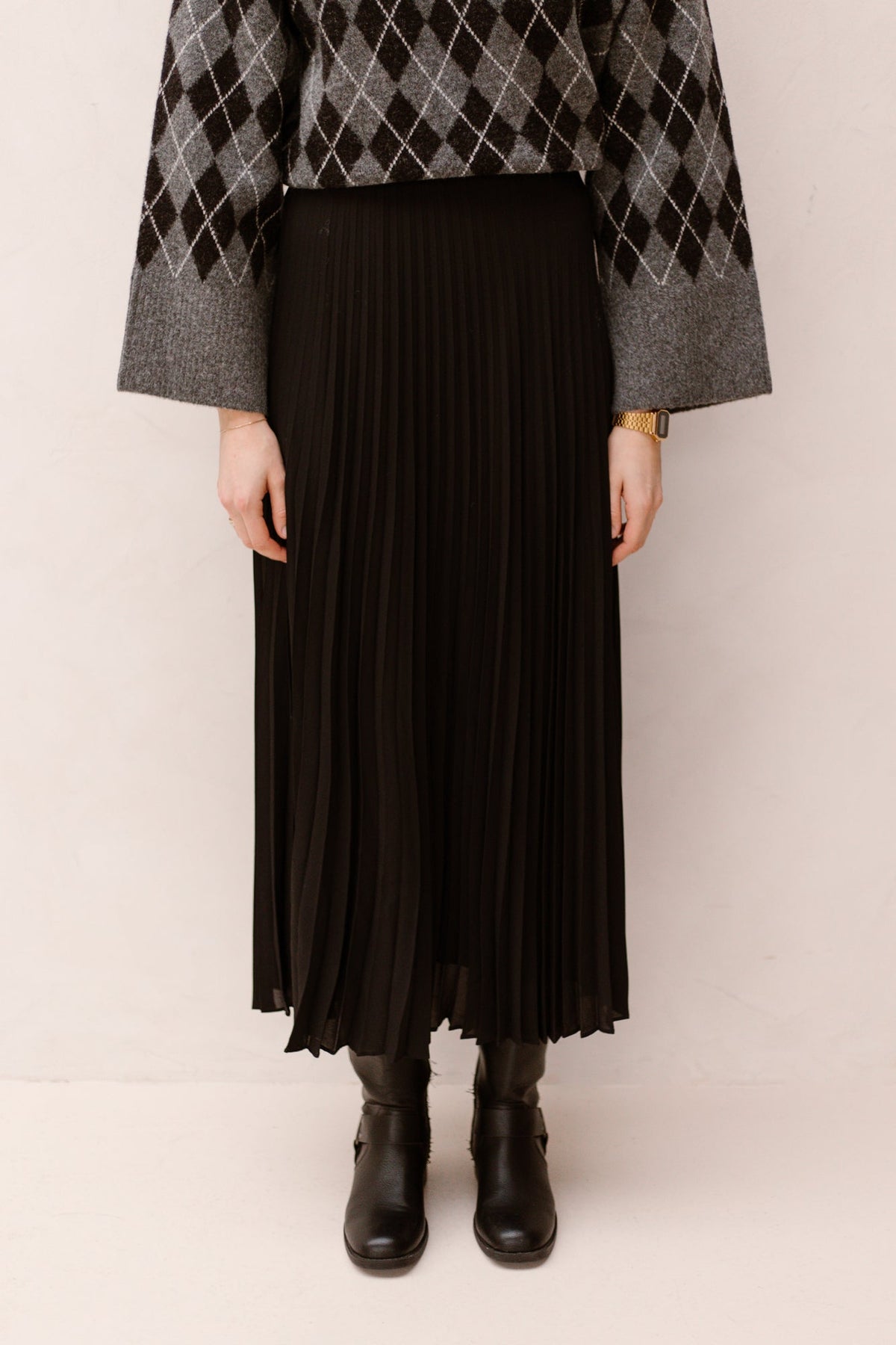 boni simple plisse skirt - Bij Keesje - Neo Noir