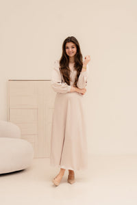Bretti heavy sateen dress champagne - Bij Keesje - Neo Noir - Jurk