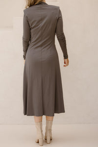Britt dress detail grey - Bij Keesje - Maere