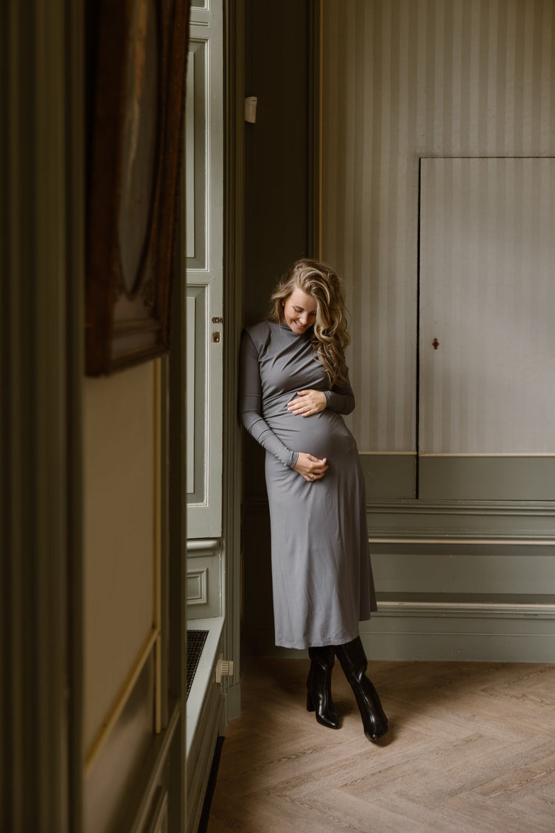 Britt dress detail grey - Bij Keesje - Maere
