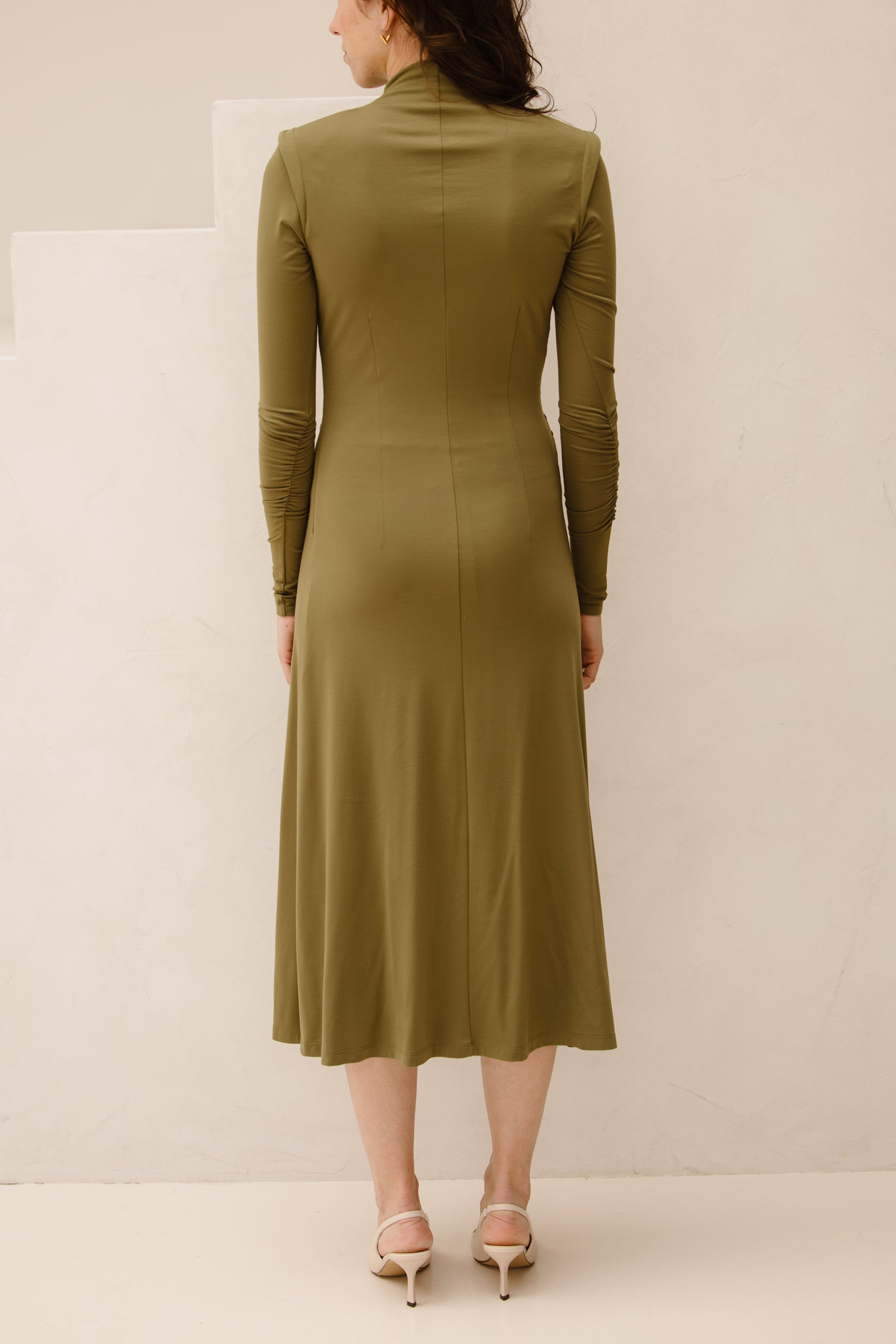 Britt dress detail olijf - Bij Keesje - Maere