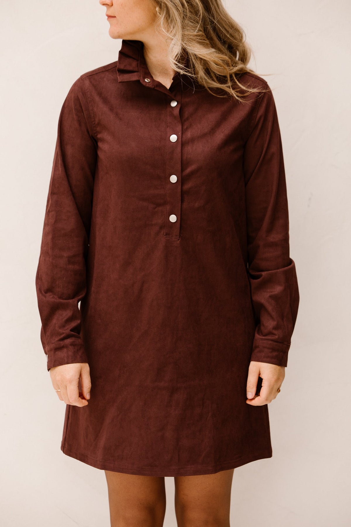 Britt suede jurkje bordeaux - Bij Keesje - Bij Keesje