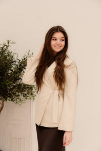 Carmia melange tie blazer beige melange - Bij Keesje - Neo Noir - Blazer