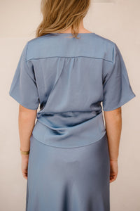 Casadia heavy sateen blouse - Bij Keesje - Neo Noir