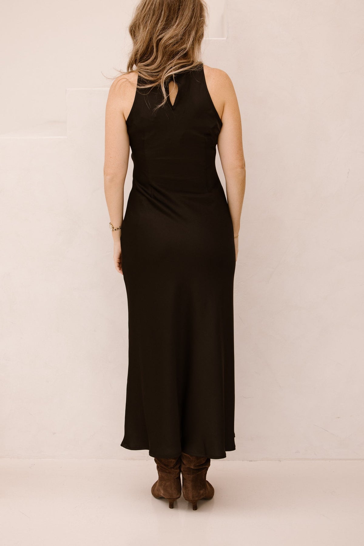 Celinie Heavy Sateen Dress black - Bij Keesje - Neo Noir