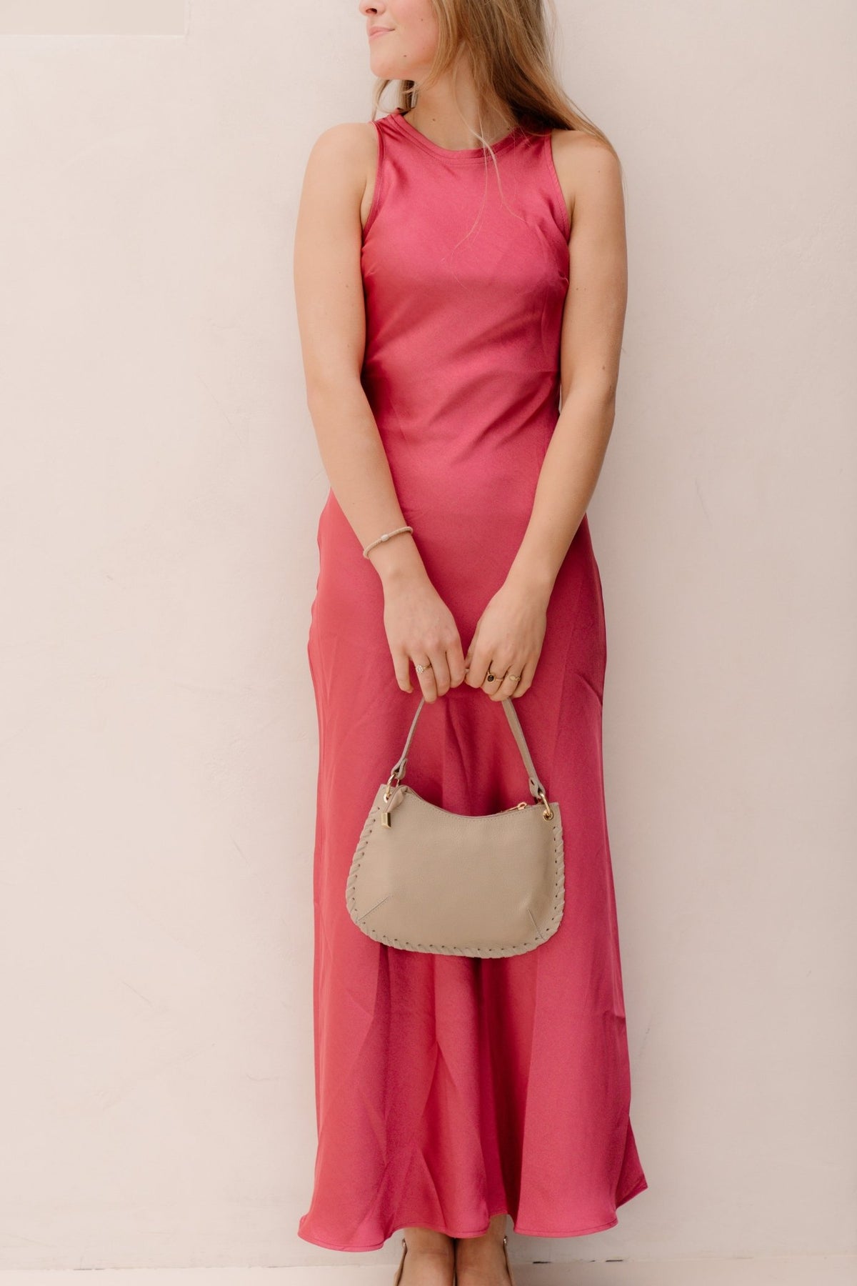 Celinie heavy sateen dress cherry pink - Bij Keesje - Neo Noir - Jurk