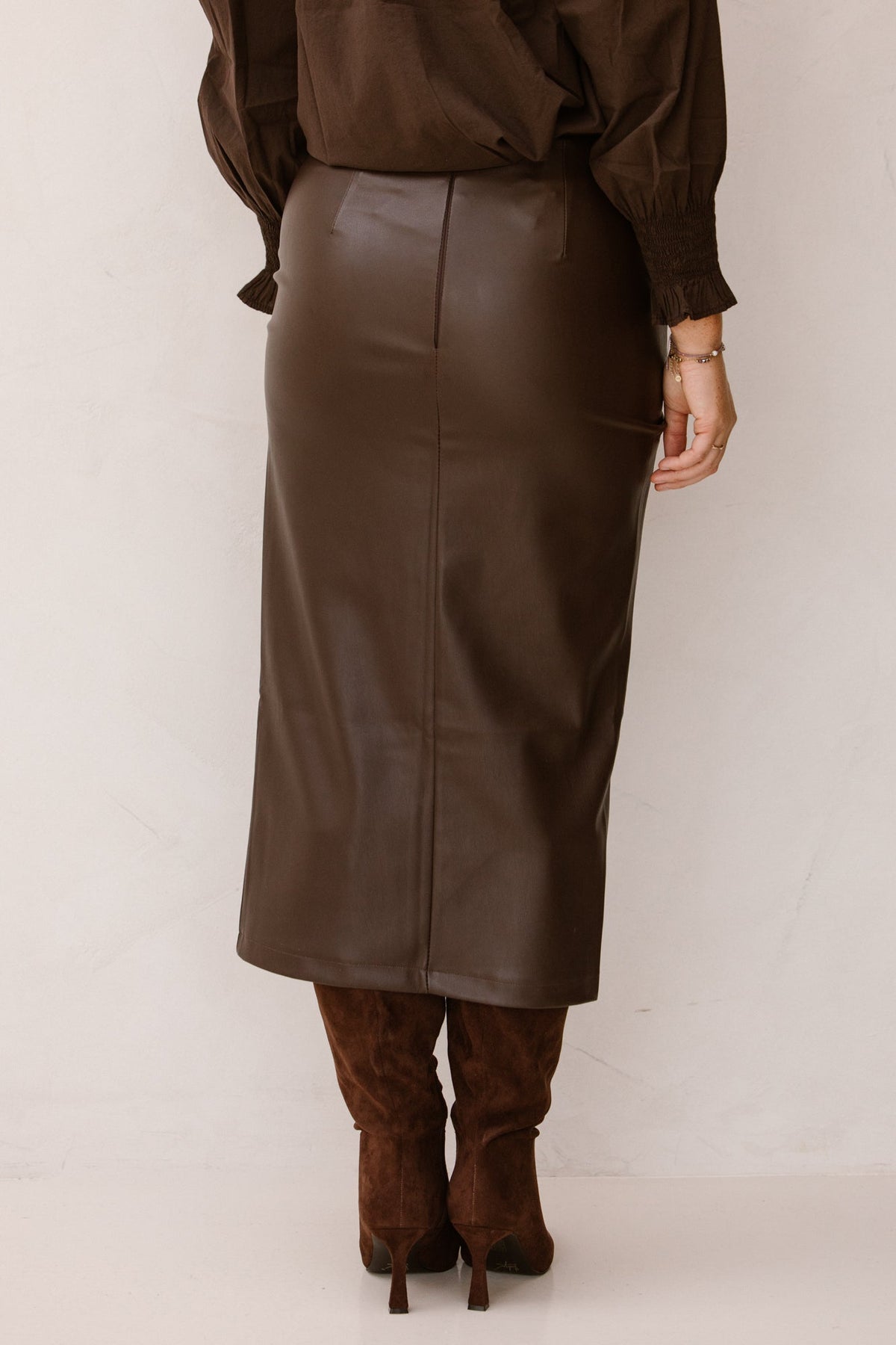 Chocolate skirt pu - Bij Keesje - Bij Keesje