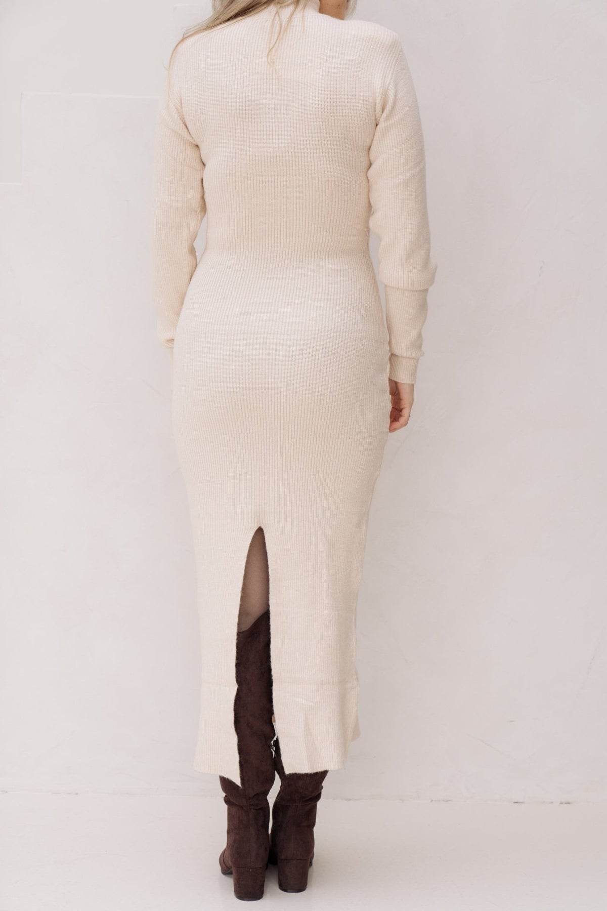 Cornelia sweater dress beige - Bij Keesje - Bij Keesje