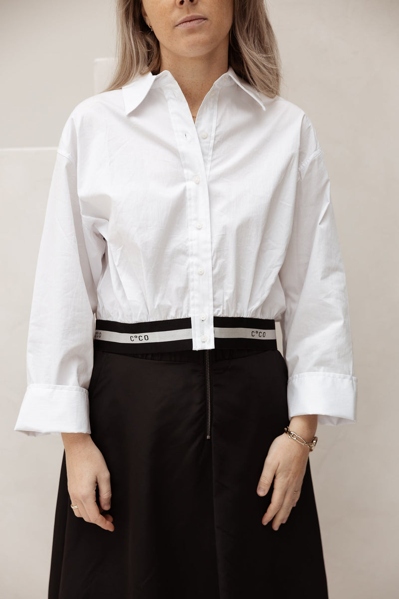 Cotton crisp logo crop shirt white CC - Bij Keesje - Co'couture