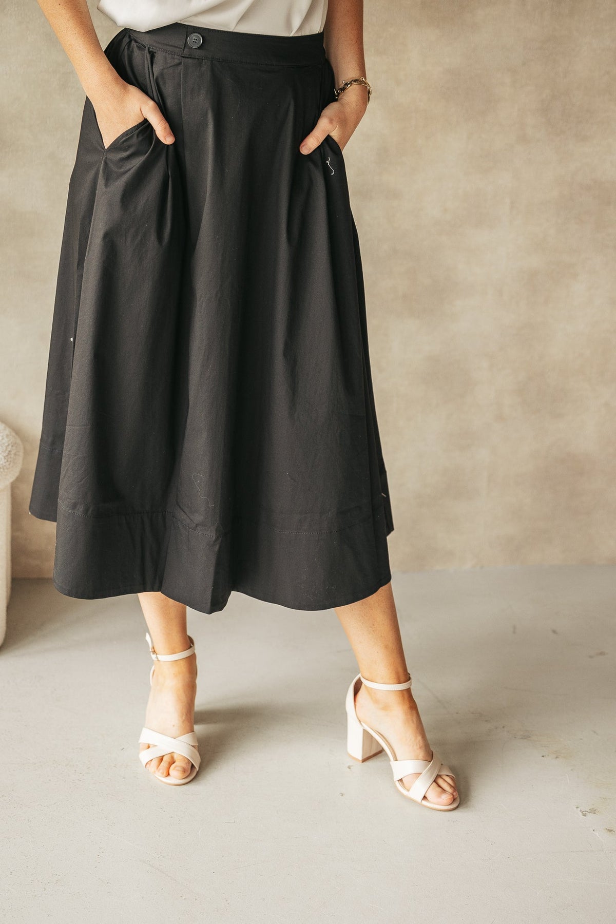 Cotton crisp skirt black - Bij Keesje