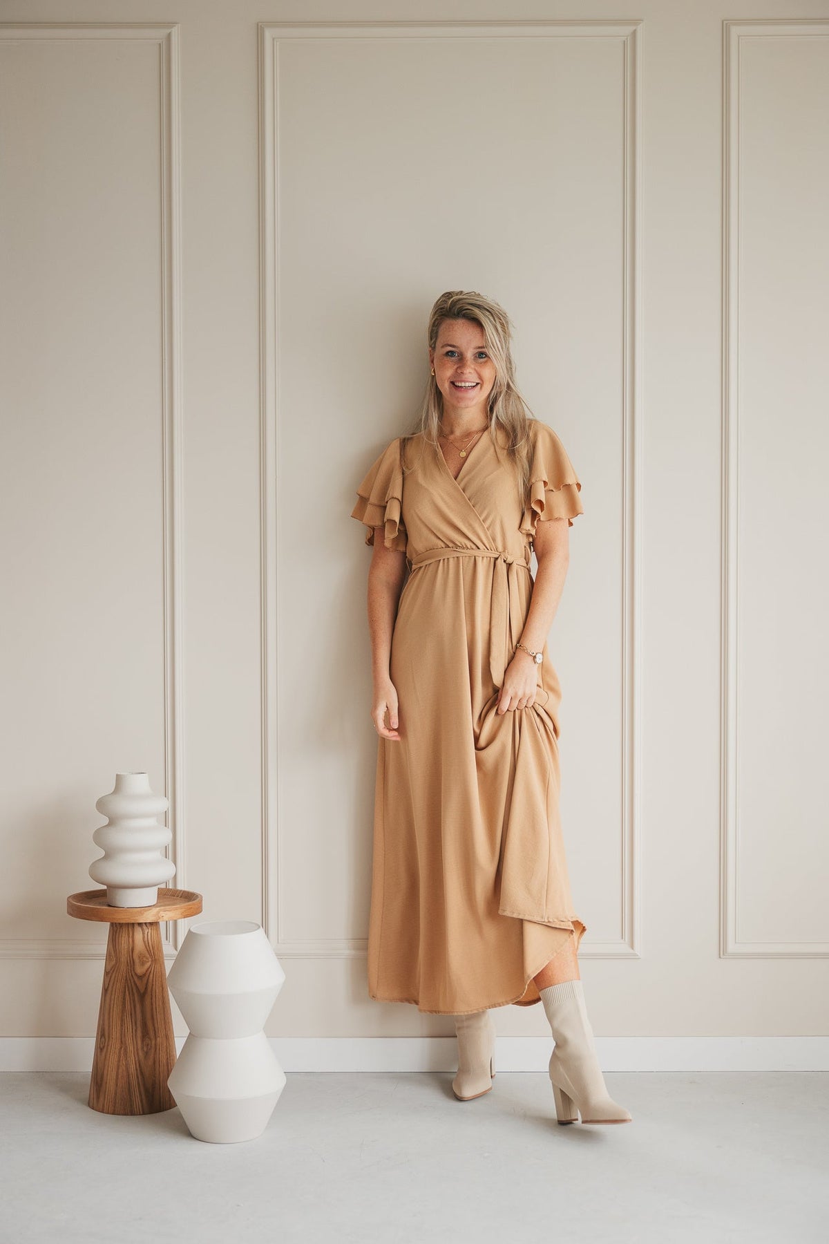 Dewy camel dress long - Bij Keesje