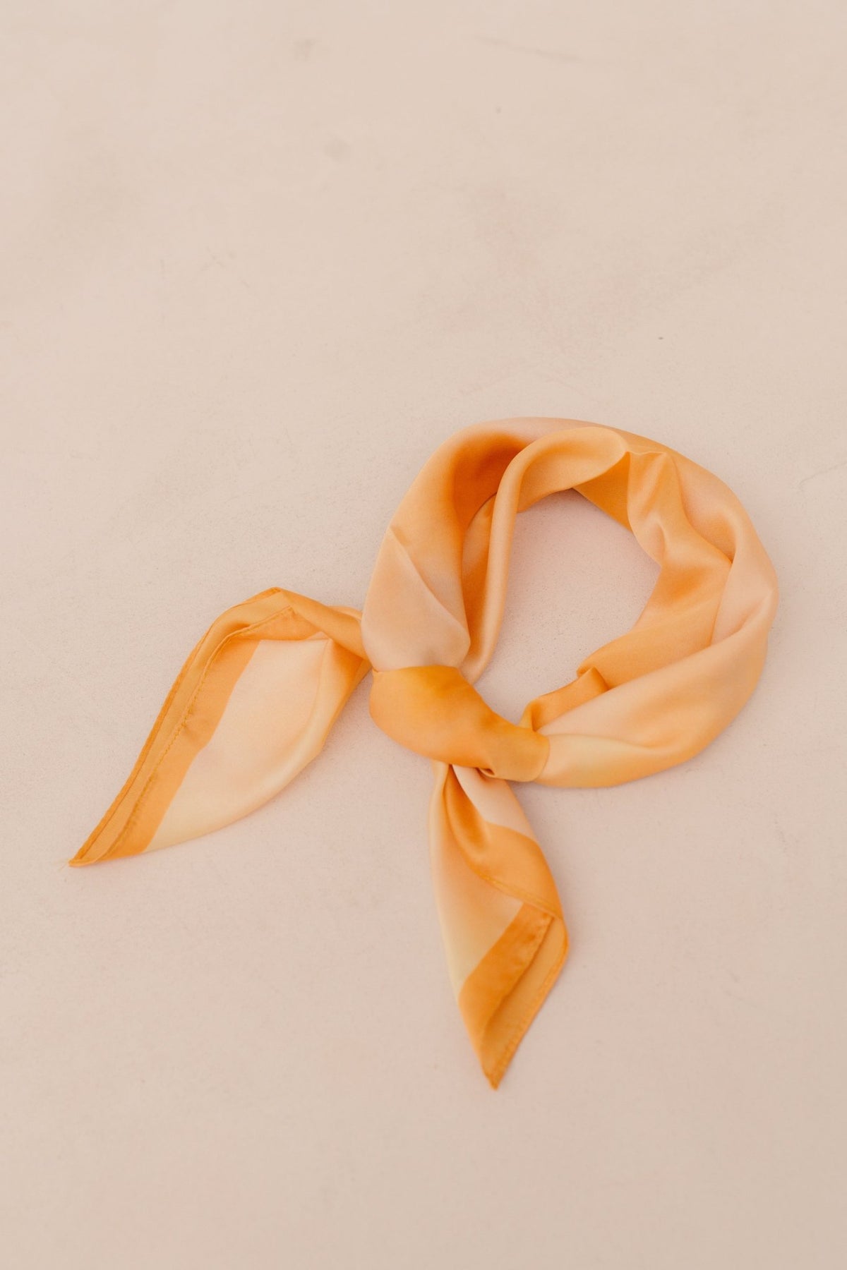 Dione sjaal faded flower yellow - Bij Keesje - Bij Keesje - Sjaal