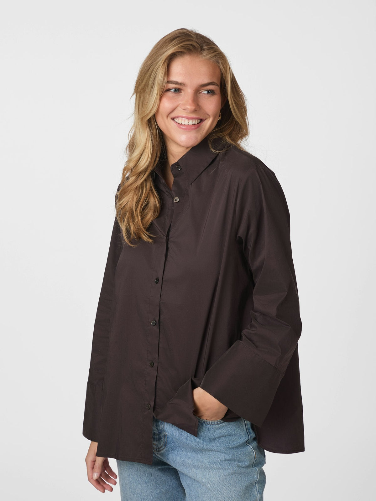 Dita poplin shirt brown - Bij Keesje - Neo Noir
