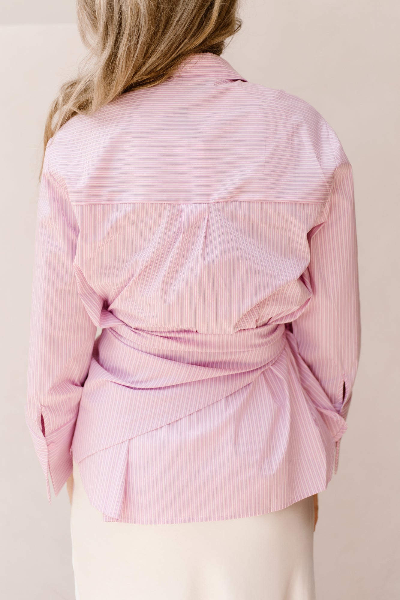 Dita Scarf Stripe Shirt Light Pink - Bij Keesje - Neo Noir - Blouse
