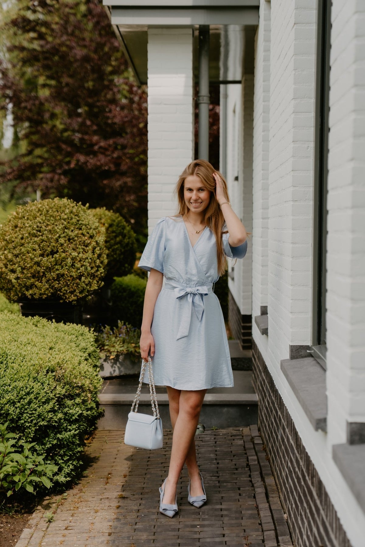 Dita structure satin dress classic blue - Bij Keesje - Freebird - Jurk