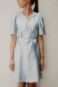 Dita structure satin dress classic blue - Bij Keesje - Freebird - Jurk