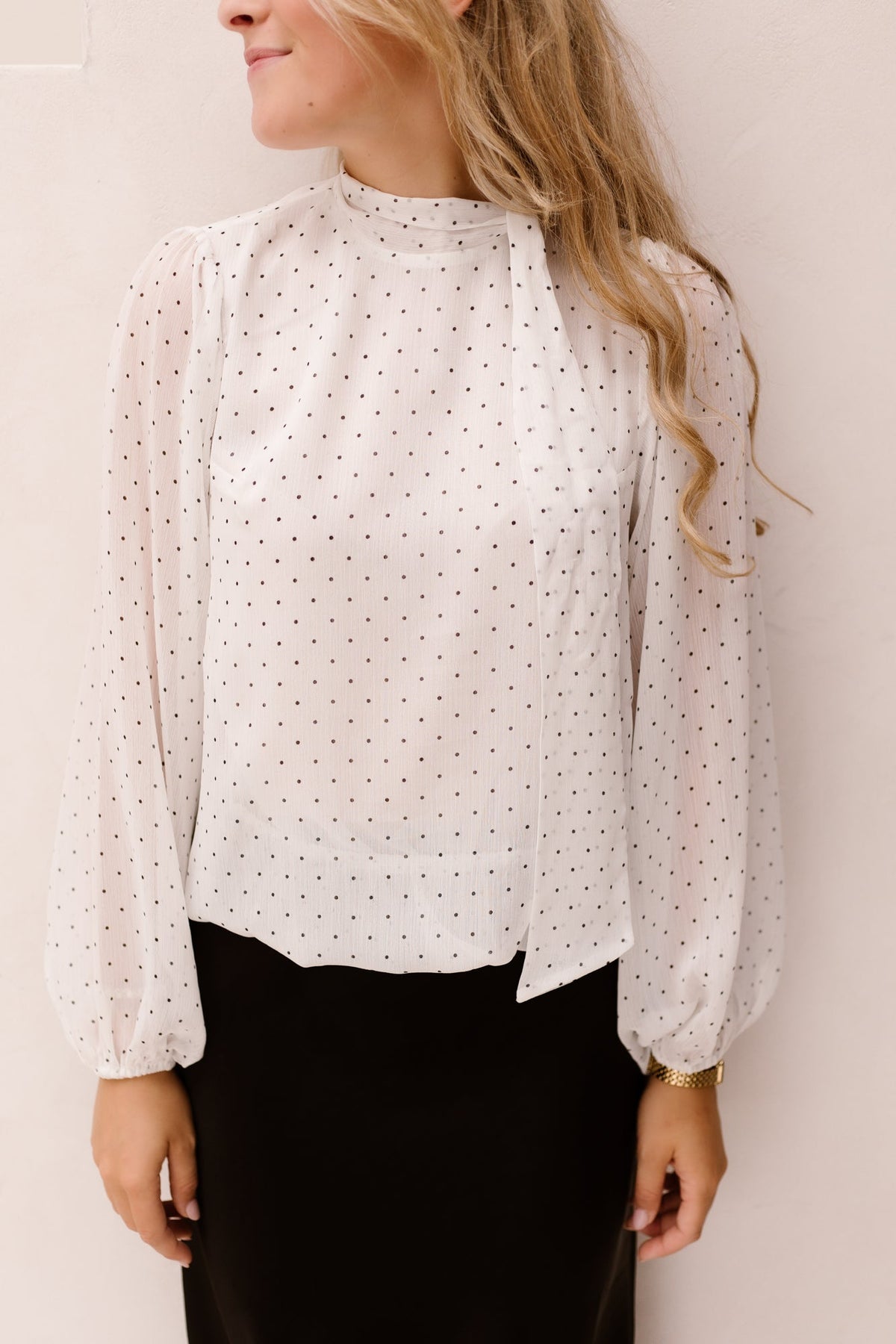 Dorellie dot blouse off-white - Bij Keesje - Neo Noir - blouse