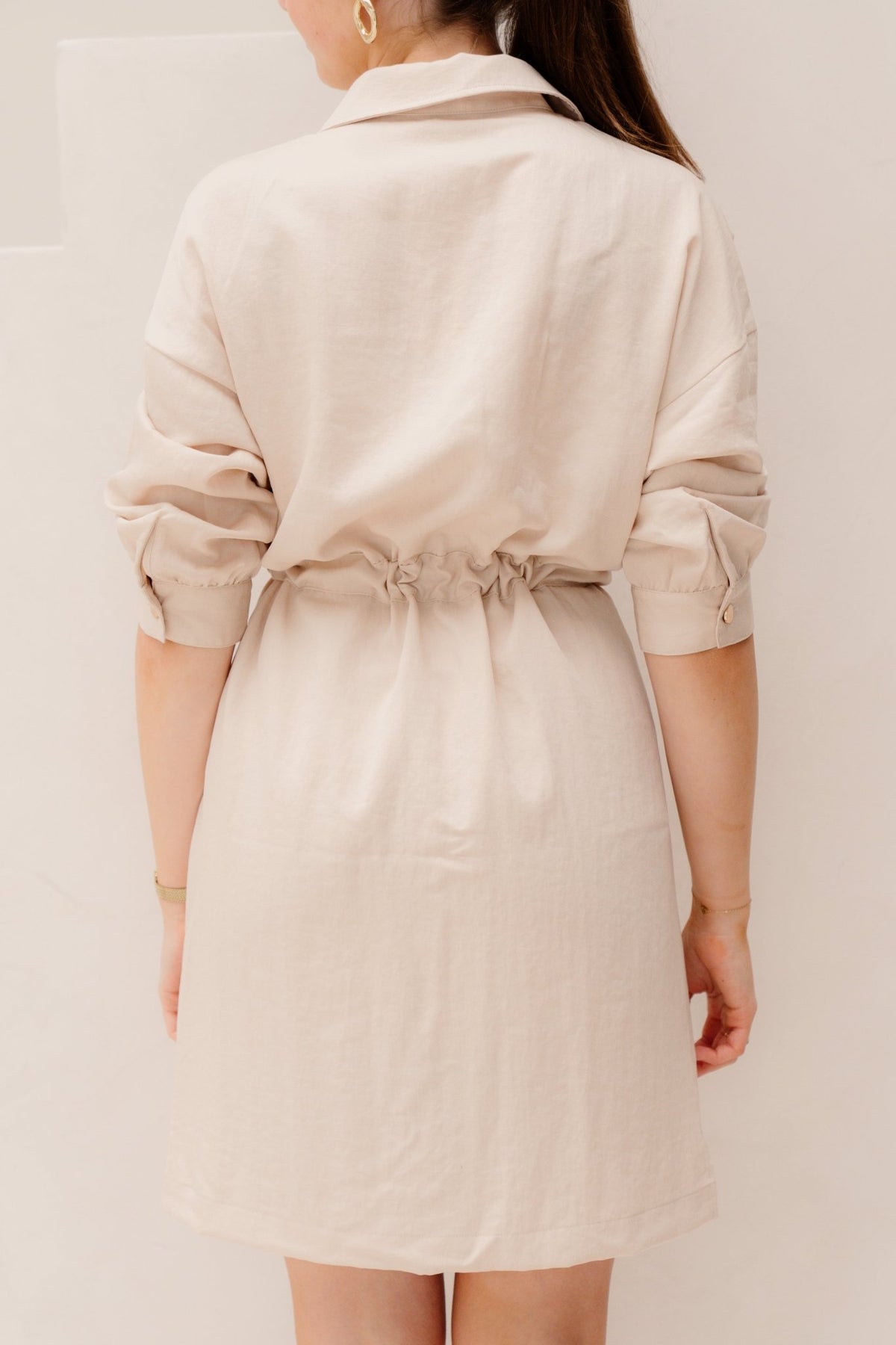 Dress fine crinkle sand 10036 - Bij Keesje - Esqualo - jurk