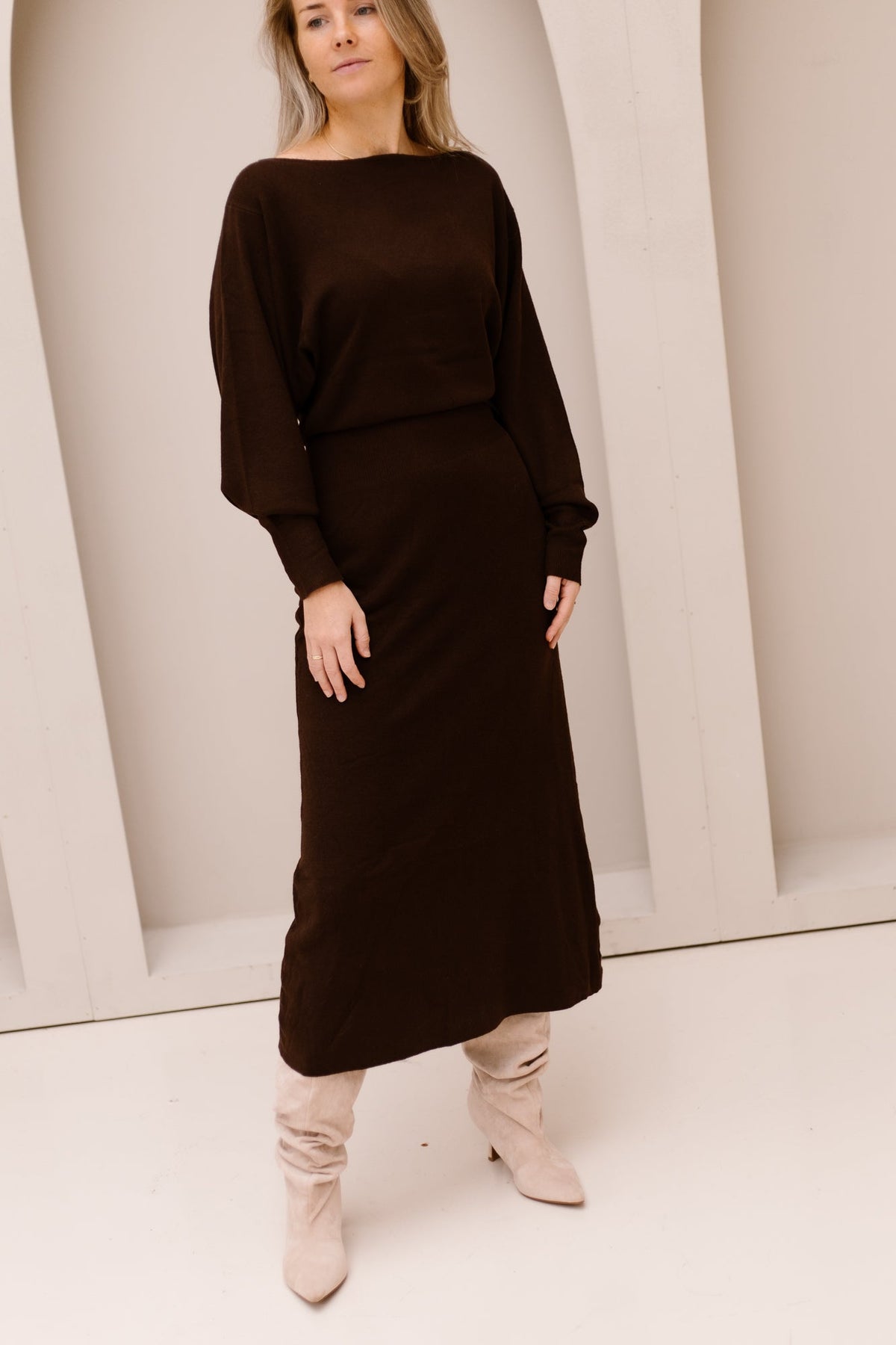 Dress Long Boatneck Knit Dark Coffee 18708 - Bij Keesje - Esqualo - Jurk