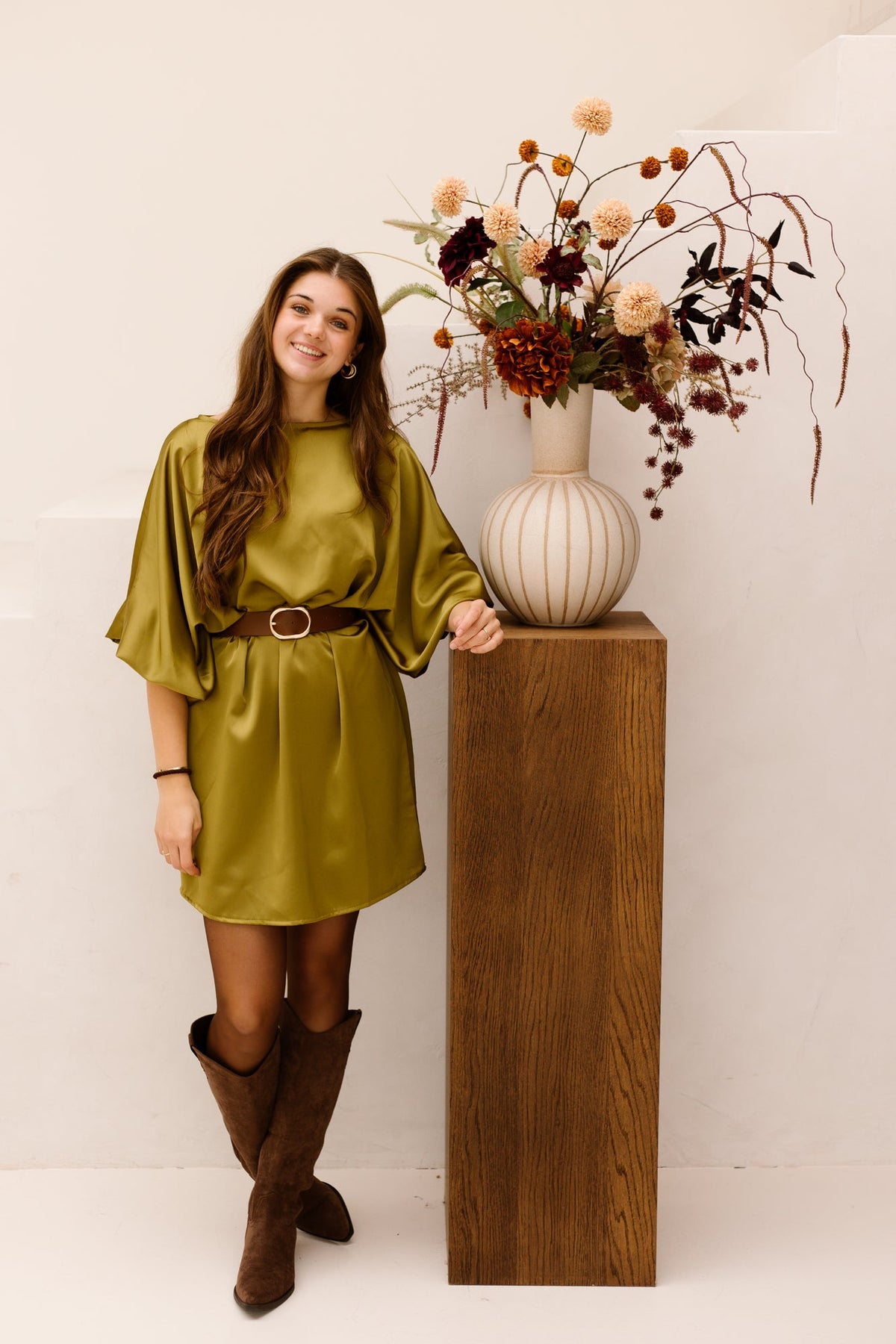 Elina dress satin Moss green - Bij Keesje - Bij Keesje - Jurk