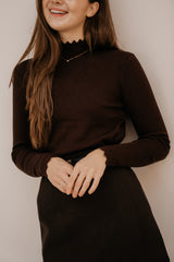 Emmelie mock neck top coffee