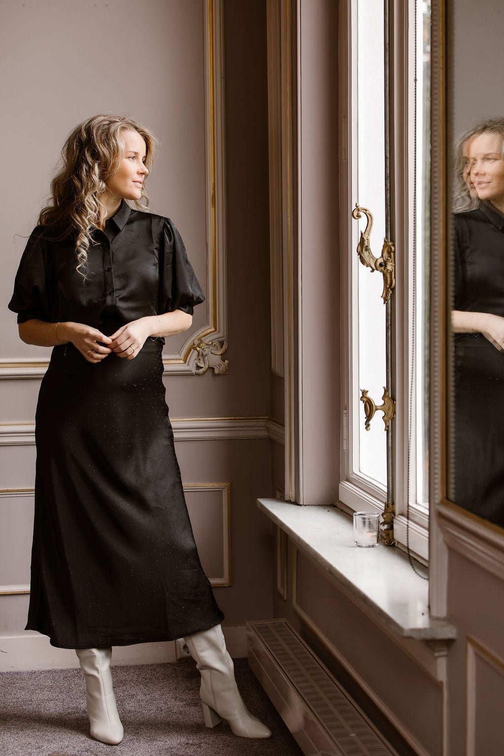 Etta Heavy Sateen Shirt Black - Bij Keesje - Neo Noir