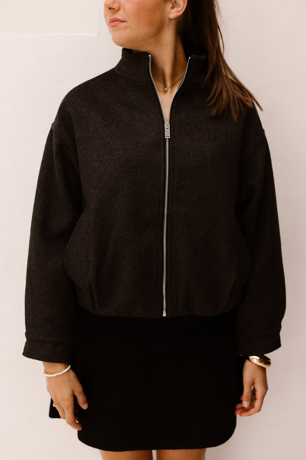 Florine wool bomber jacket antracit - Bij Keesje - Neo Noir - Jas