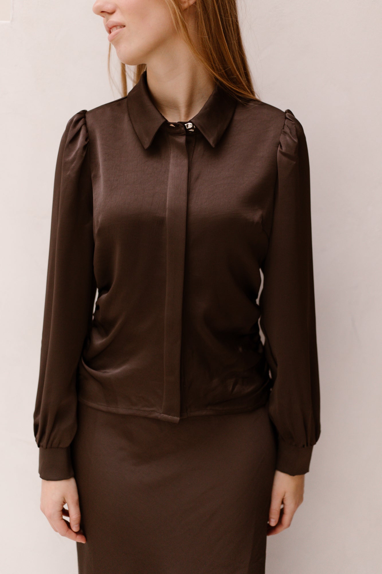 Fransala heavy sateen shirt - Bij Keesje - Neo Noir