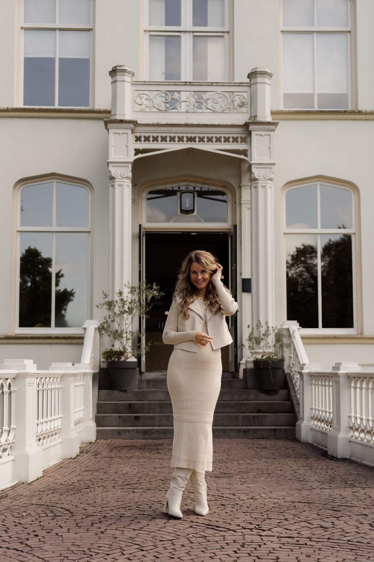 Frederique polo jurk long sleeve beige - Bij Keesje - Bij Keesje The Label