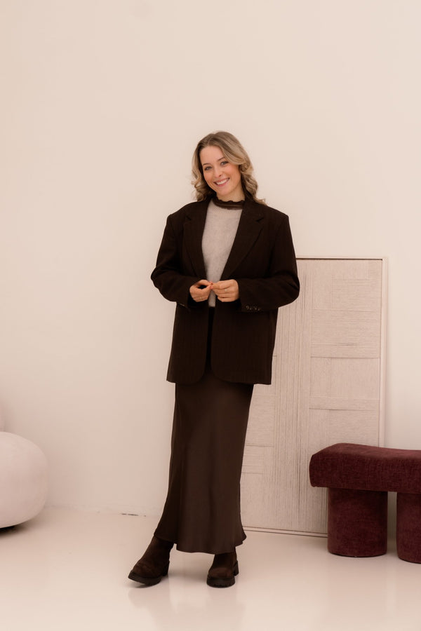 Gaby pinstripe blazer dark brown - Bij Keesje - Neo Noir