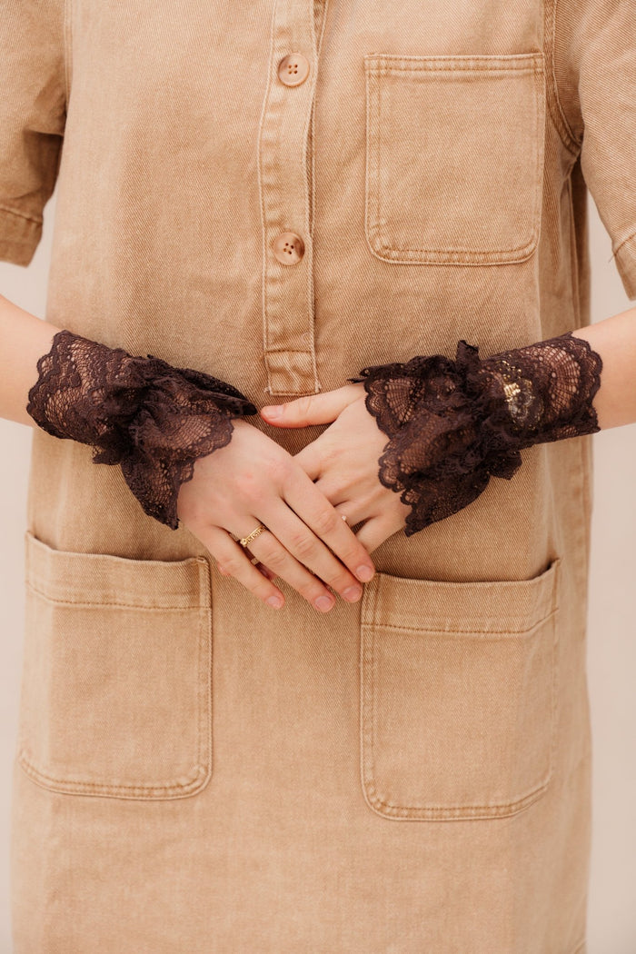 Genevieve kanten mouwboord brown - Bij Keesje - Bij Keesje - accessoires