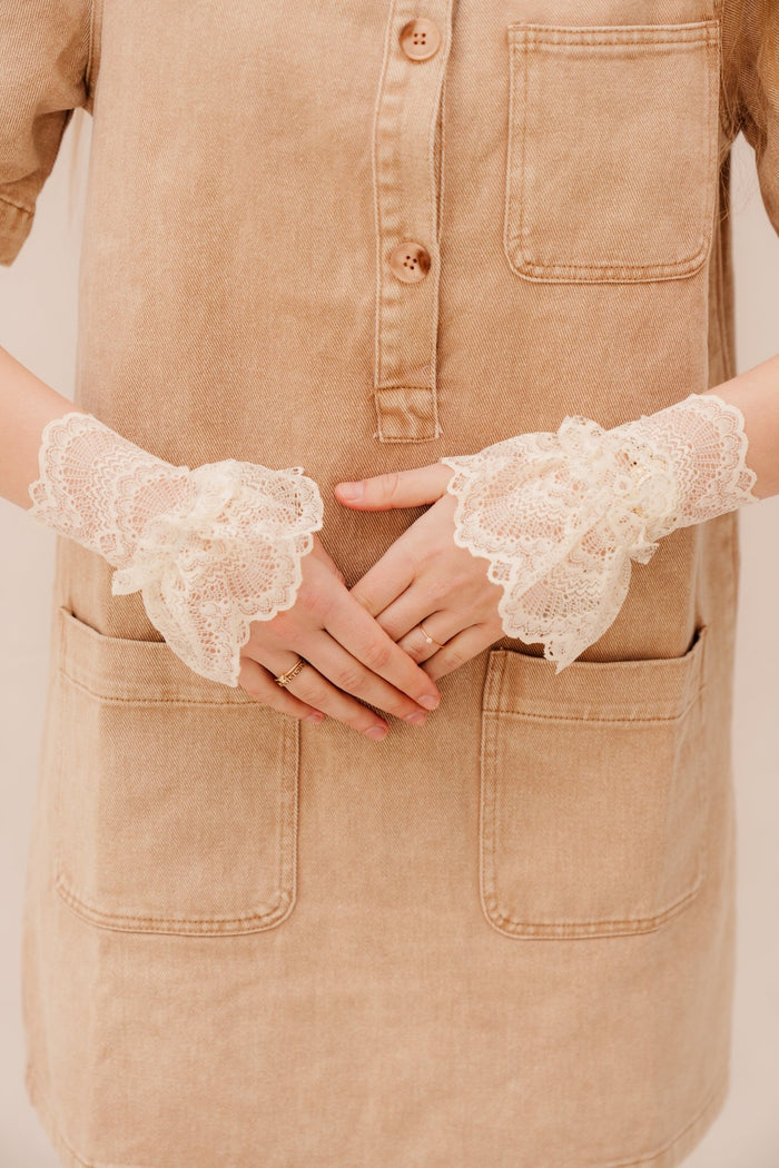 Genevieve kanten mouwboord cream - Bij Keesje - Bij Keesje - accessoires