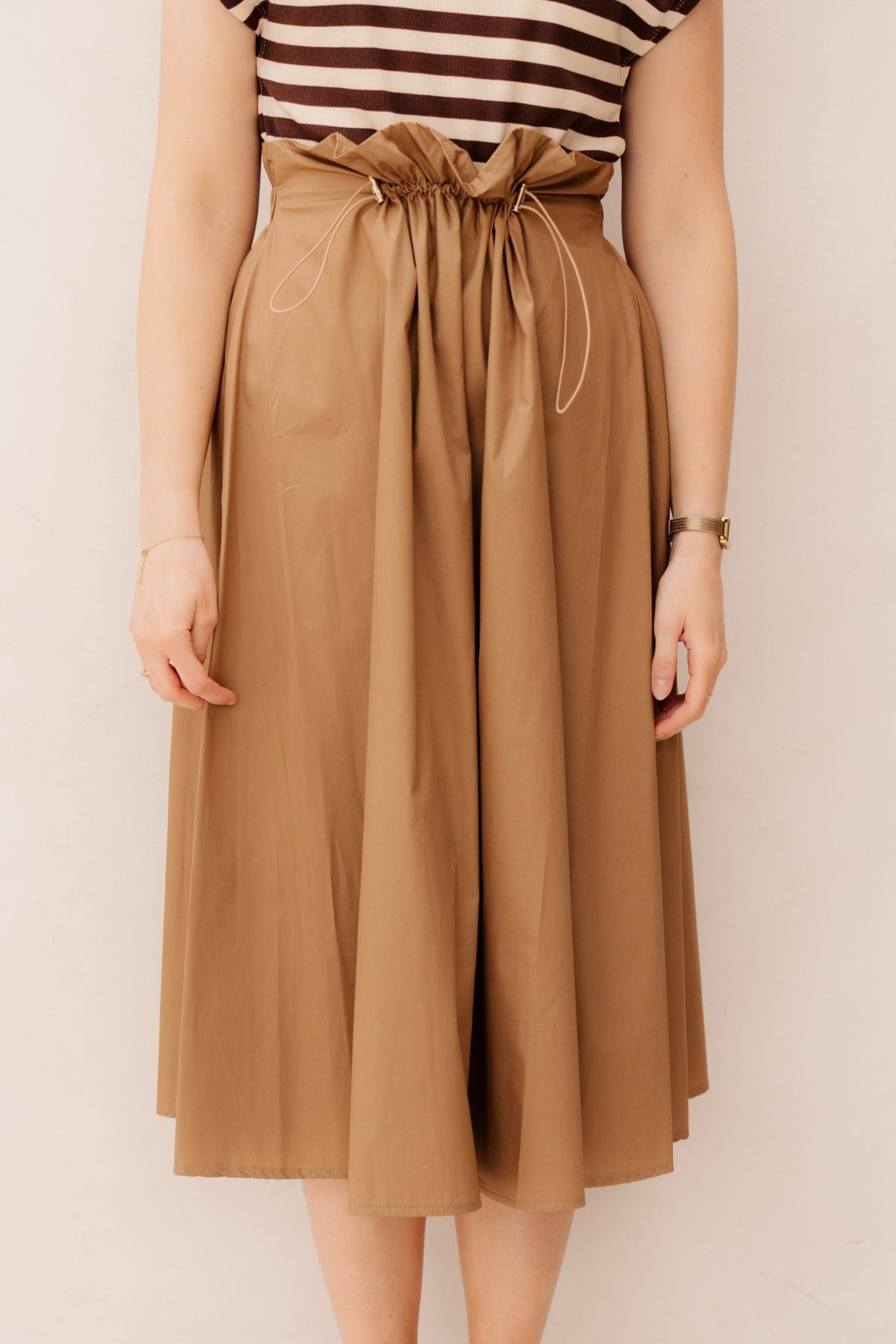Gonna skirt beige camel B117 - Bij Keesje - Rinascimento - Rok