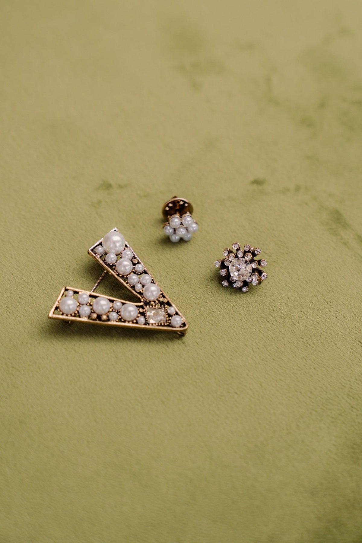 Hella broche v - Bij Keesje - Bij Keesje - accessoires