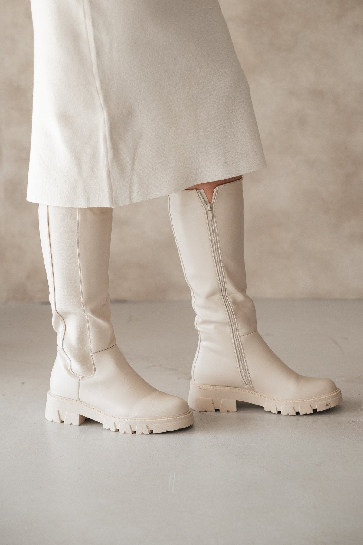 High chelsea boot beige - Bij Keesje