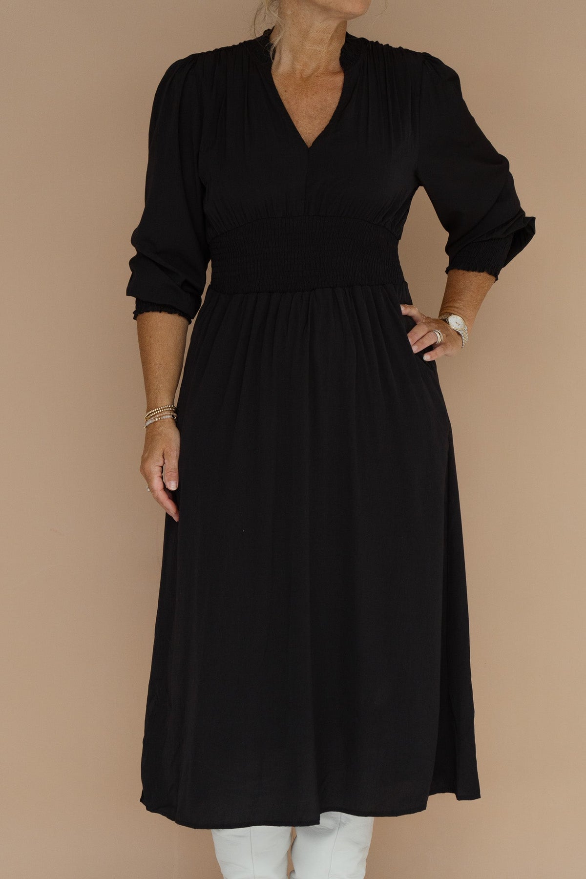 Hilde taille dress black - Bij Keesje