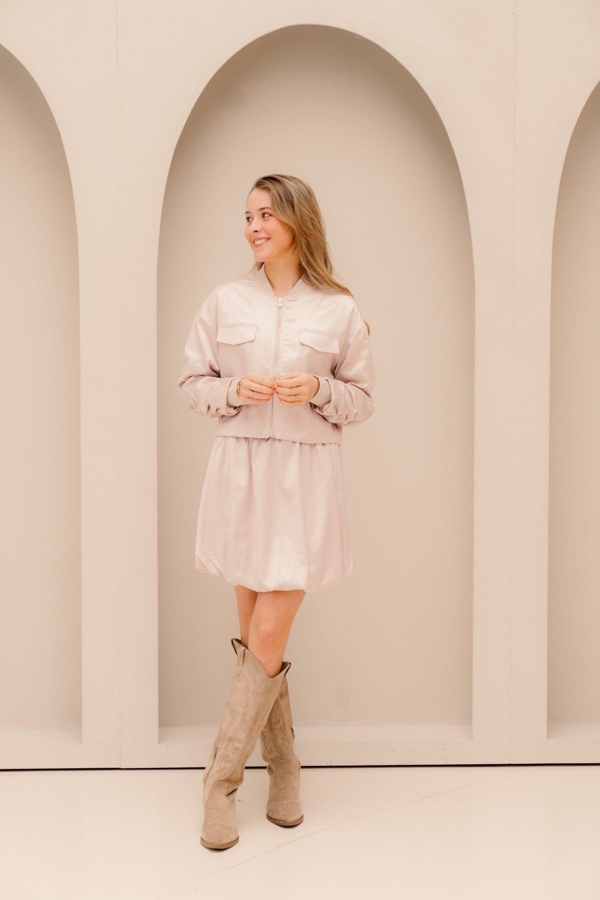 Ilona skirt taupe - Bij Keesje - Bij Keesje - jas