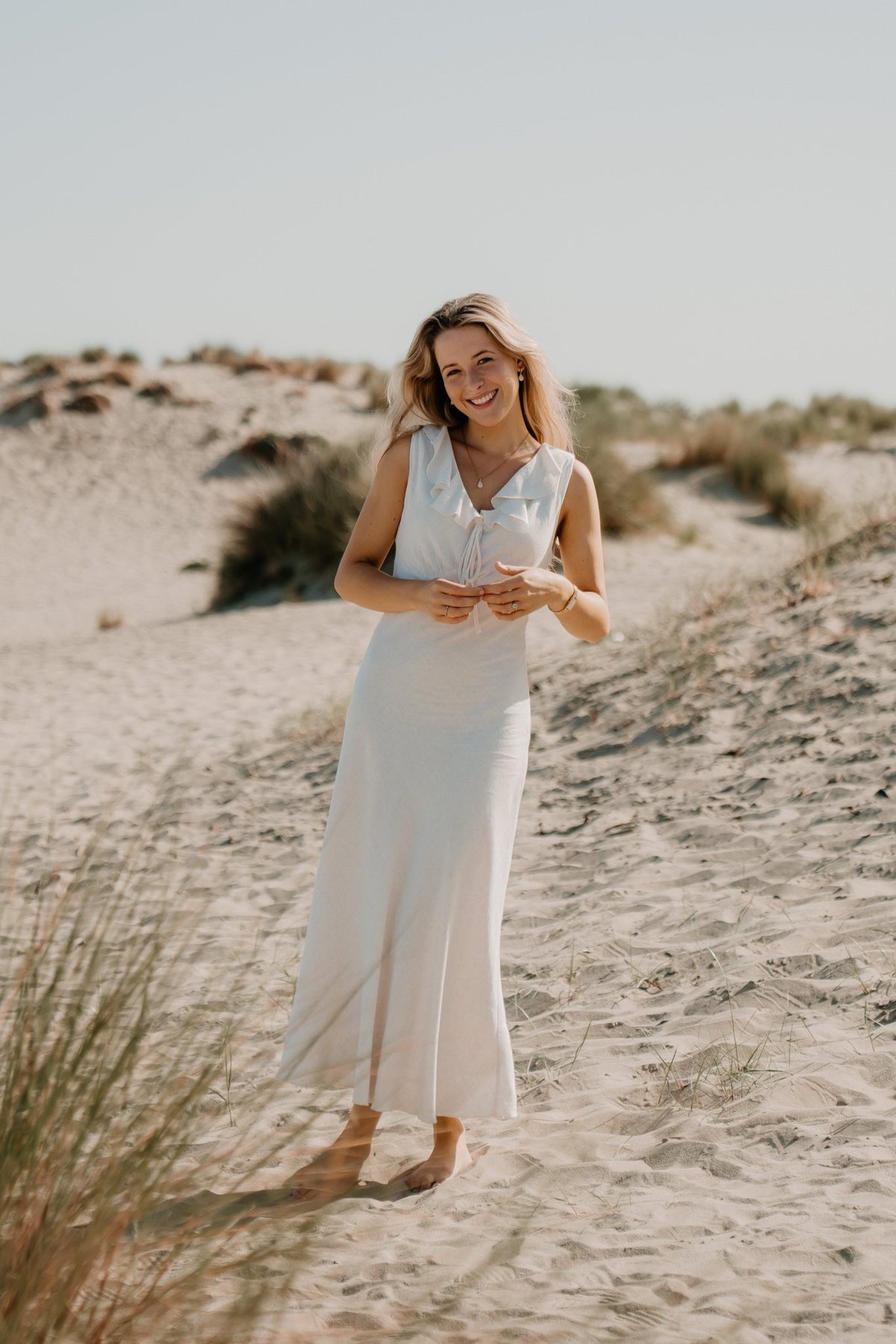 Jasma linnen dress natural - Bij Keesje - Neo Noir - Jurk