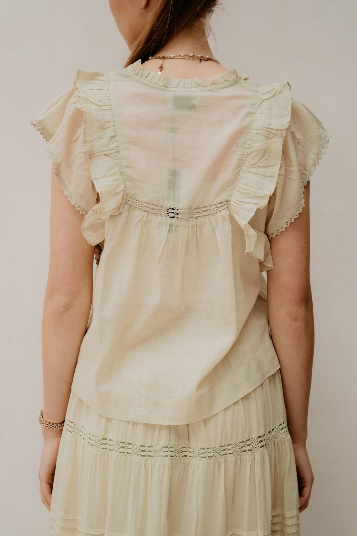 Jayla S voile top pistachio - Bij Keesje - Neo Noir - Blouse