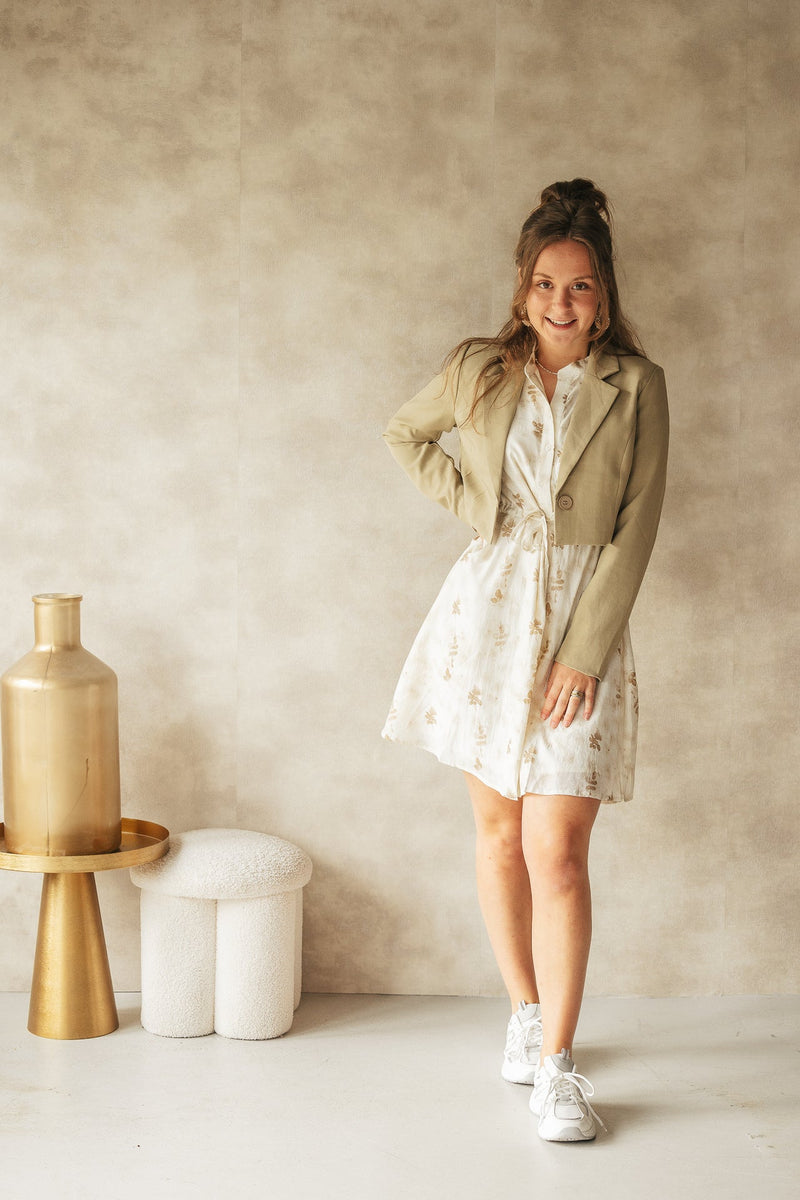 Jiske short blazer taupe - Bij Keesje