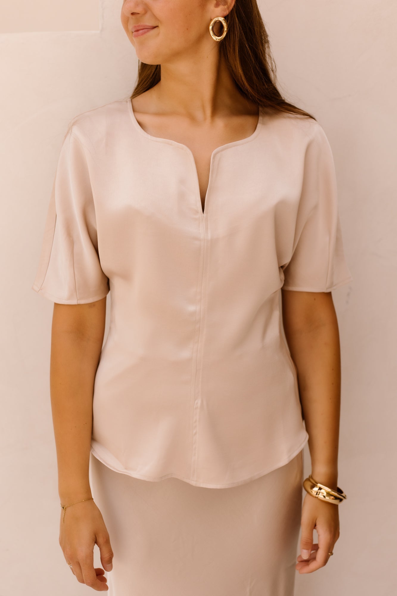 Josine heavy sateen blouse champagne - Bij Keesje - Neo Noir - Blouse