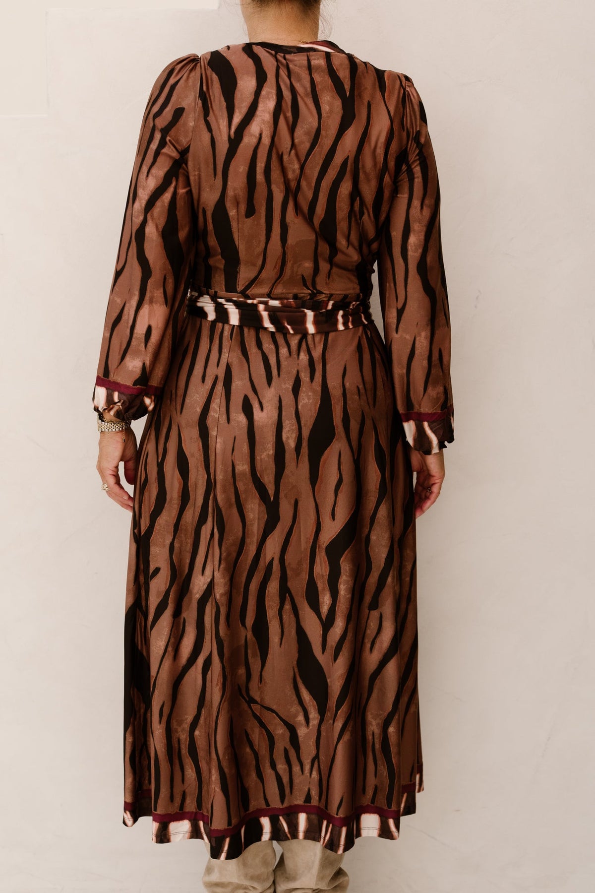 K-Design Maxi jurk met dierenprint D306 - Bij Keesje - K-design - Jurk